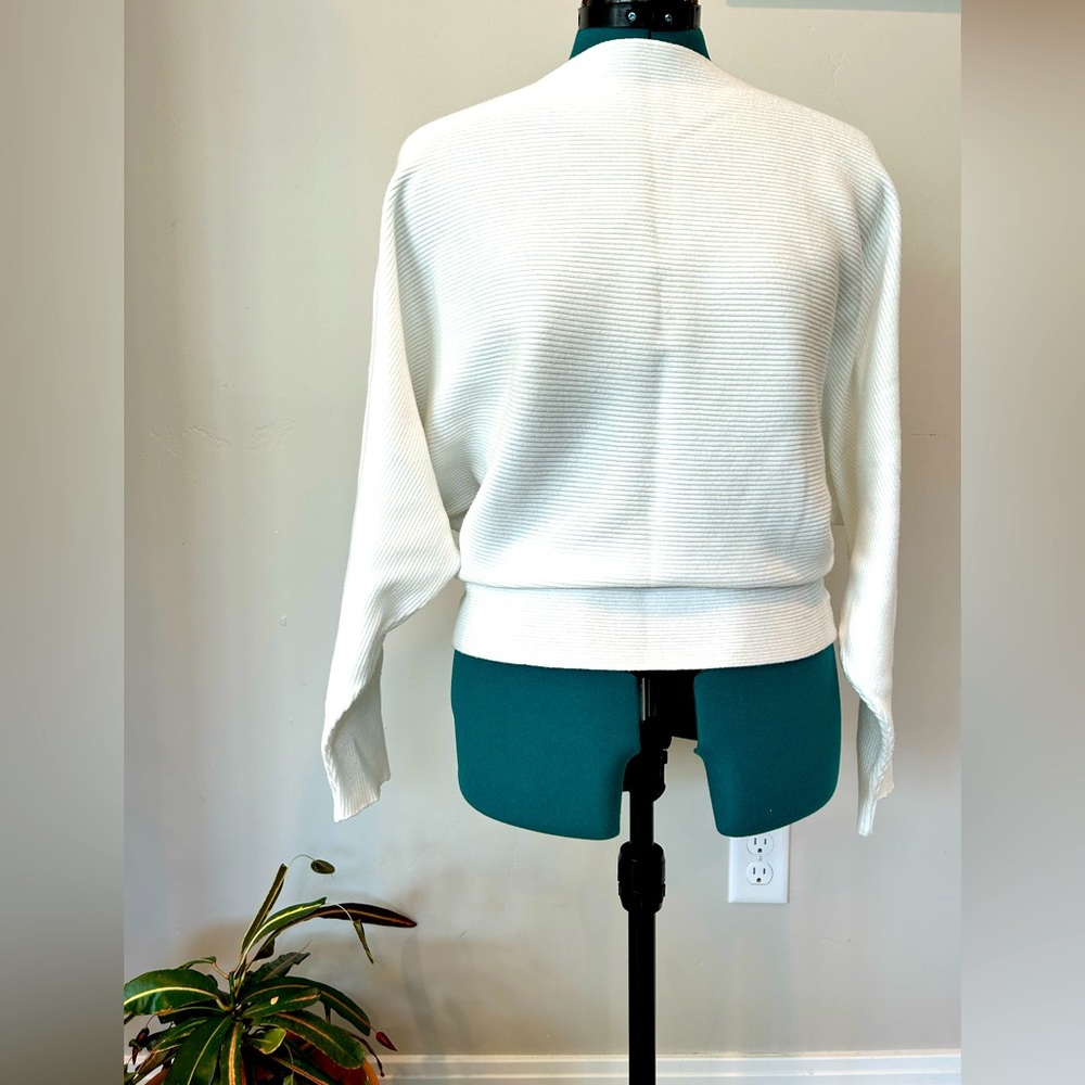 Off-white batwing sweater, excellent condition (never worn!)